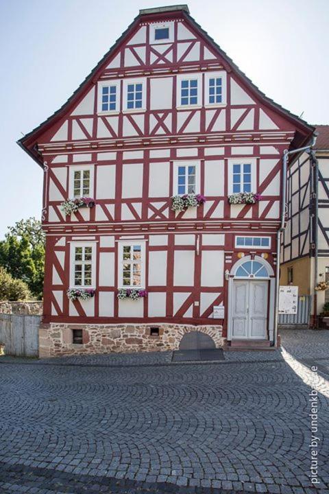 Altstadthotel Treysa Schwalmstadt Bagian luar foto