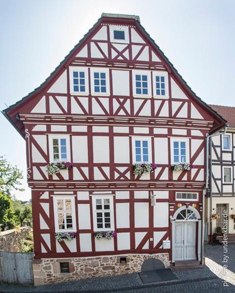 Altstadthotel Treysa Schwalmstadt Bagian luar foto