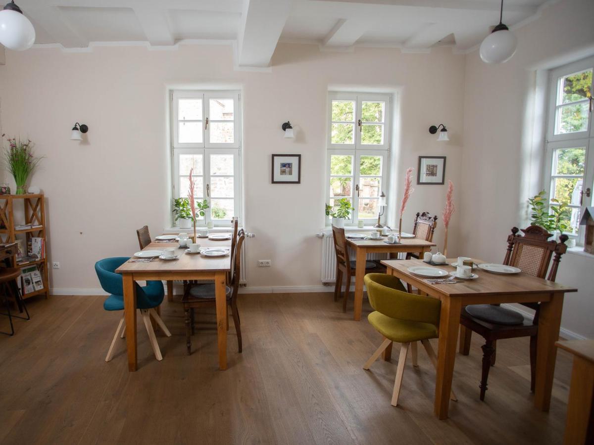 Altstadthotel Treysa Schwalmstadt Bagian luar foto