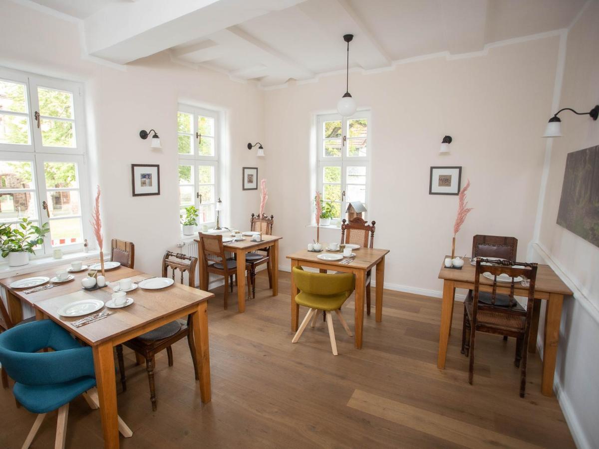 Altstadthotel Treysa Schwalmstadt Bagian luar foto